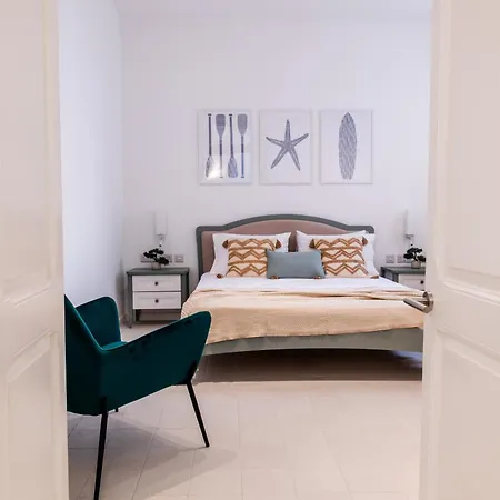Brand New! Boutique Style Valletta