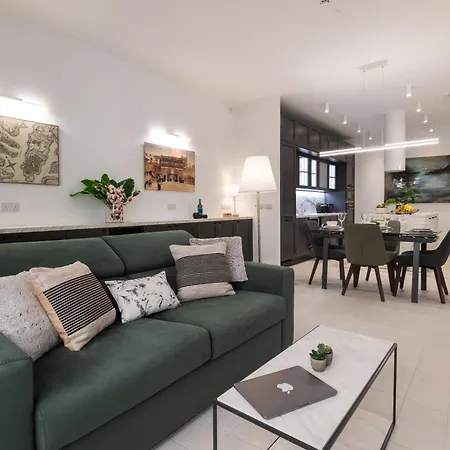 Brand New! Boutique Style Apartament