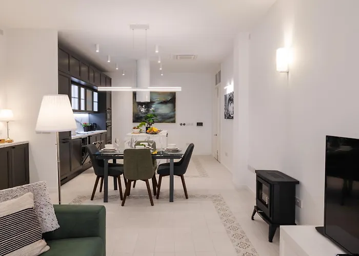 Brand New! Boutique Style Apartment