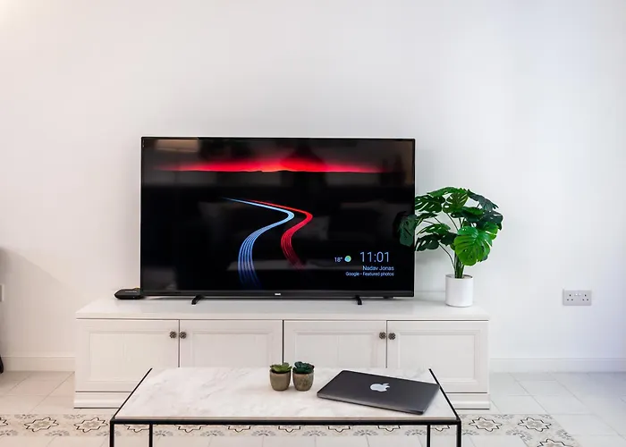 Brand New! Boutique Style * Valletta