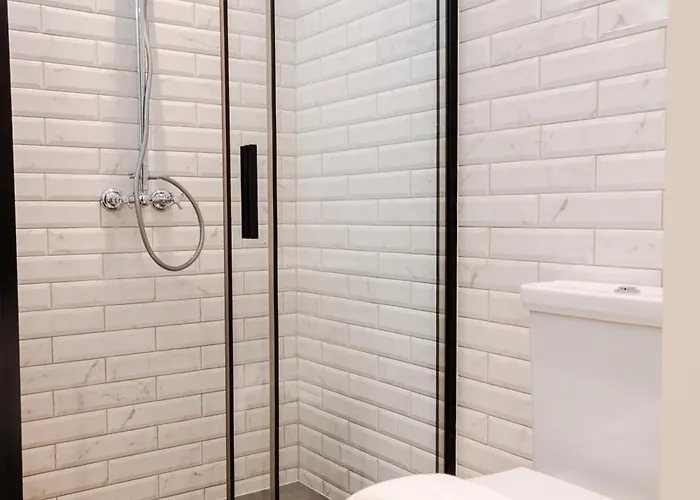 Brand New! Boutique Style *